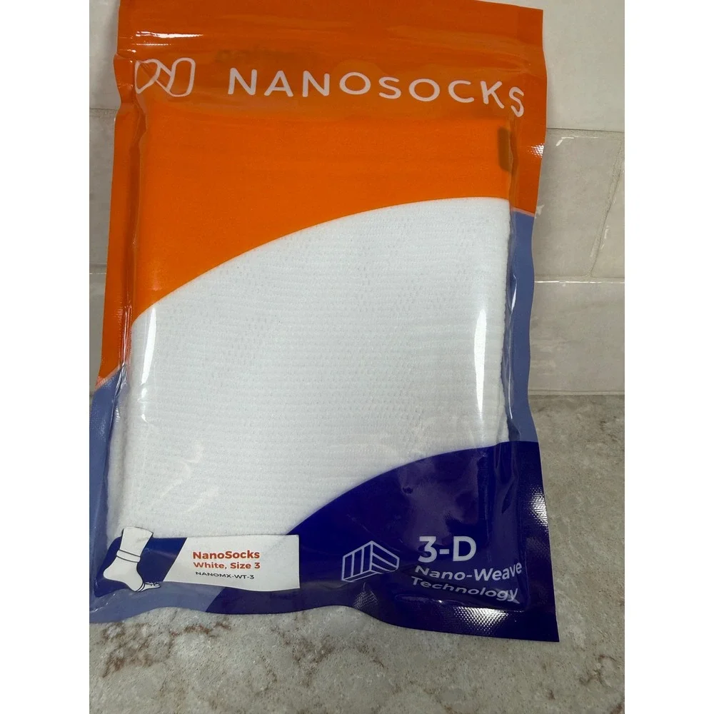 NanoSocks White Compression Socks Size 3 3-D Nano-Weave Technology